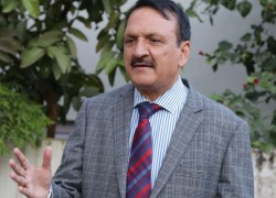 ब्याजदर घटाएर अर्थतन्त्र चलायमान बनाइनेछ : अर्थमन्त्री महत